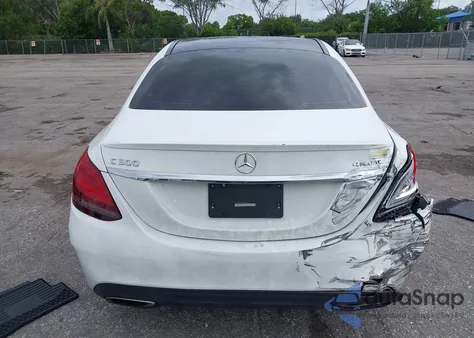 2019 Mercedes-Benz C 300 4Matic из США, поврежденный, VIN 55SWF8EB4KU318644